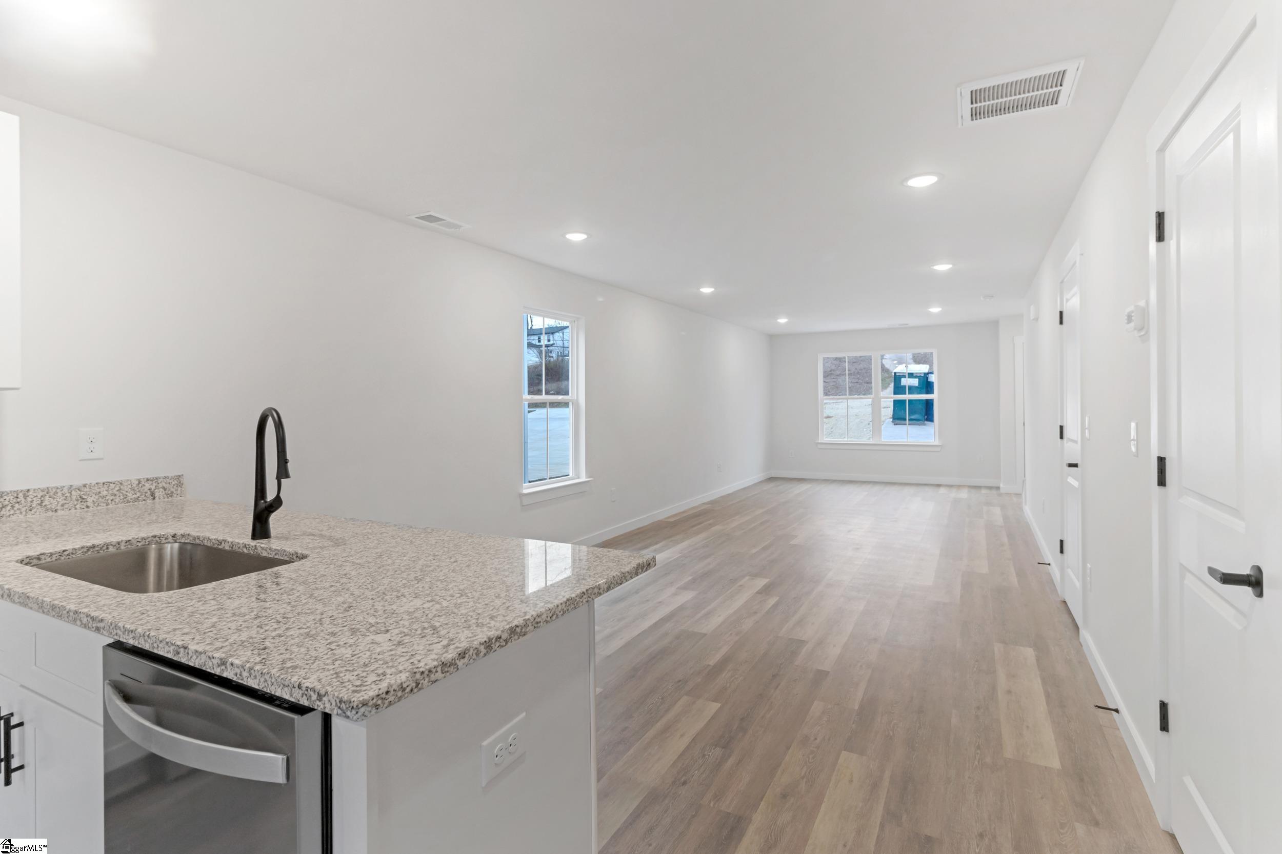 251-253 Vanderbilt Road