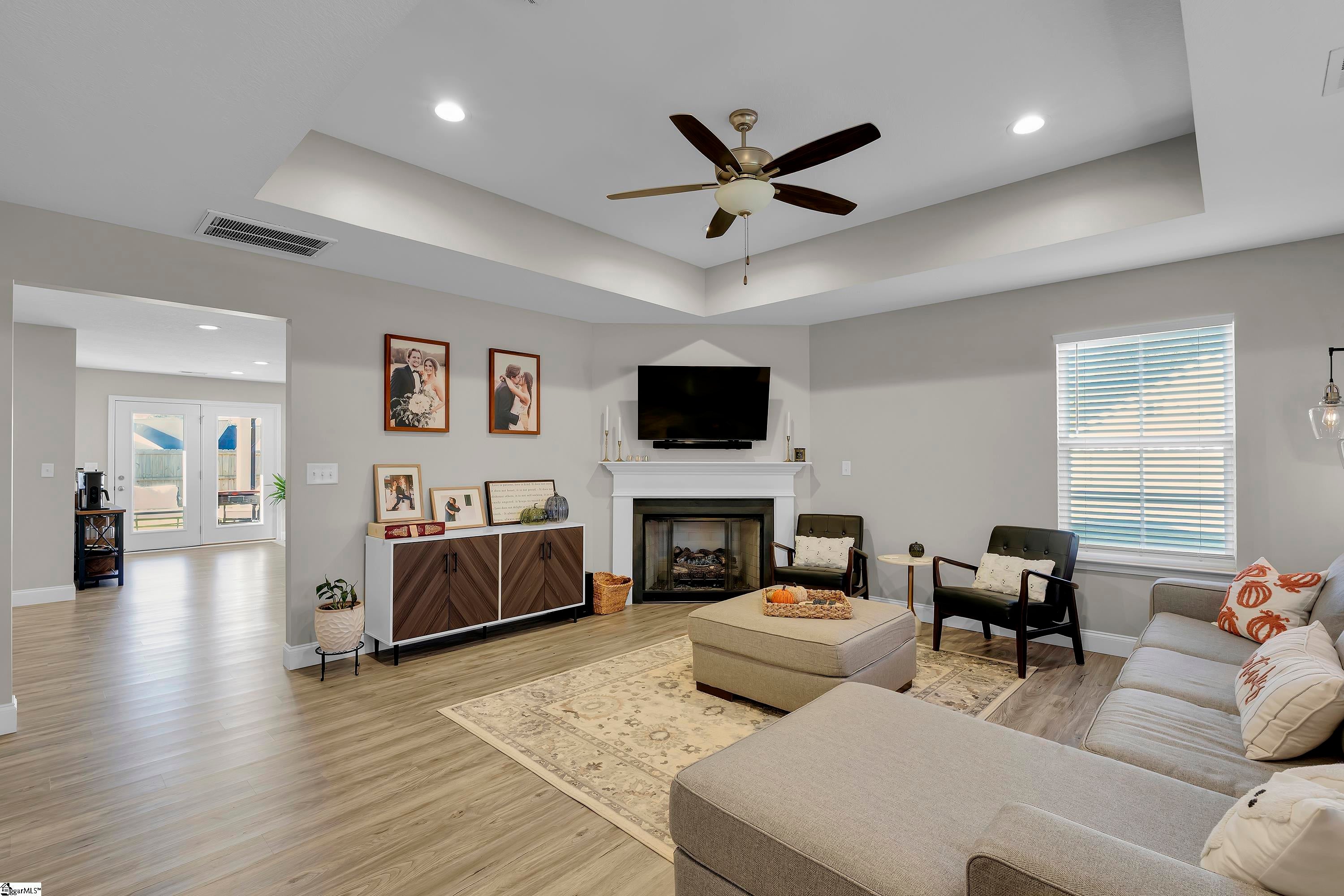 Real Estate Search 4 123 Lily Way