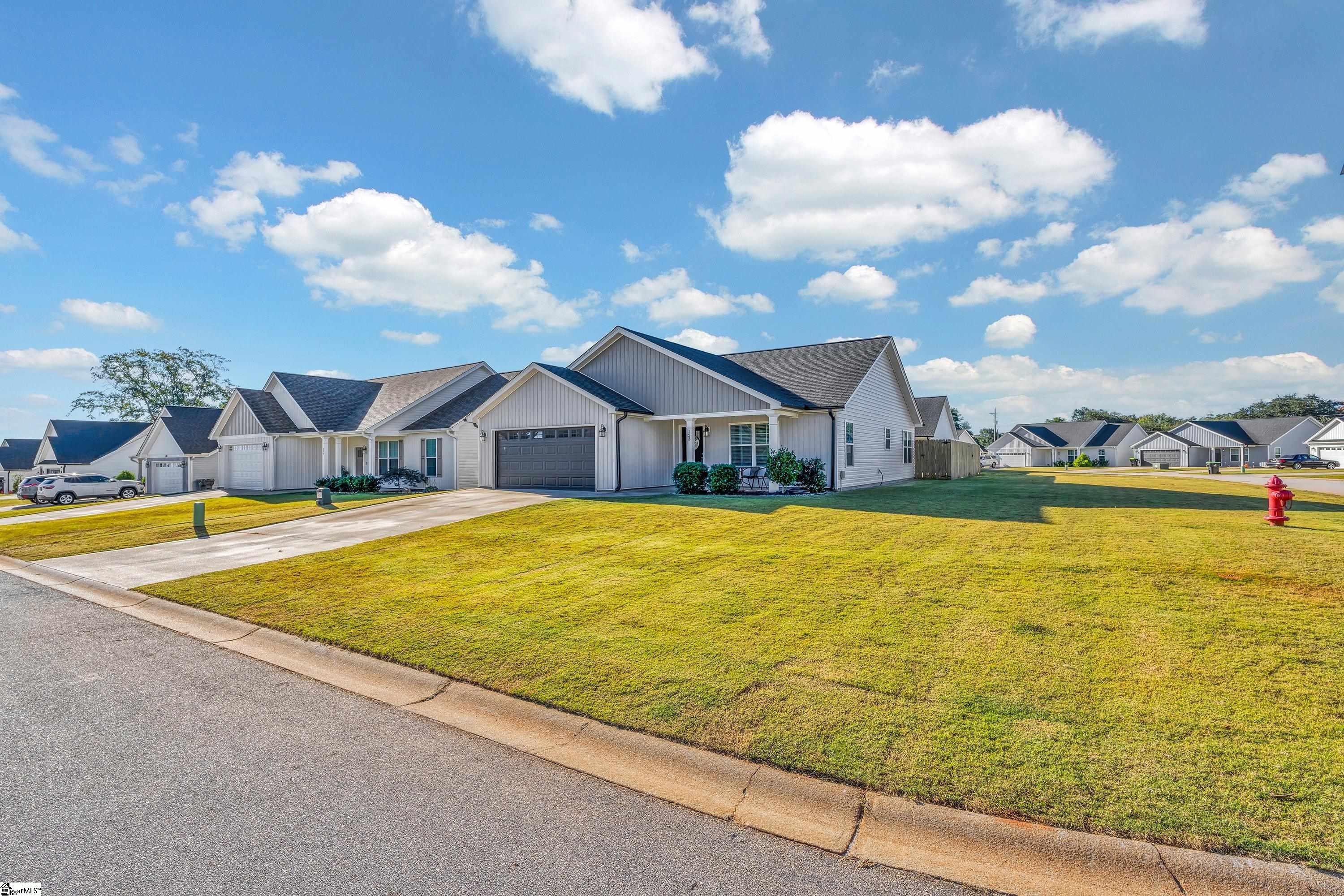 Real Estate Search 1 123 Lily Way