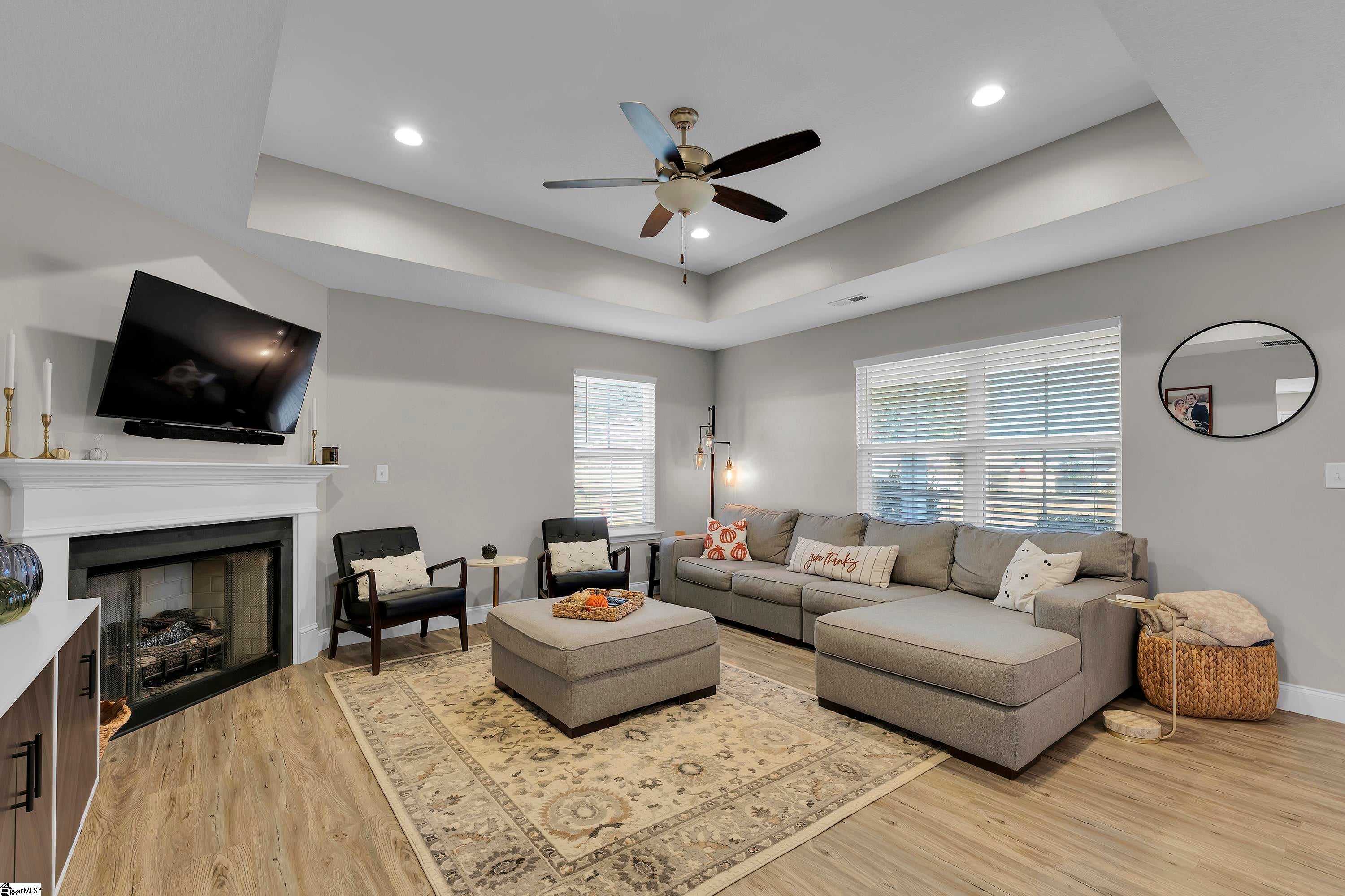 Real Estate Search 3 123 Lily Way