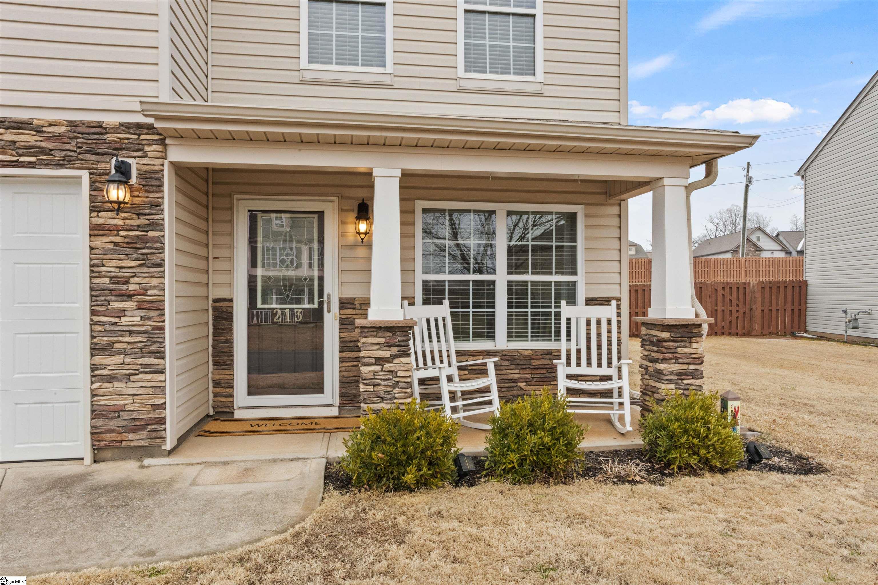 213 Golden Bear Walk