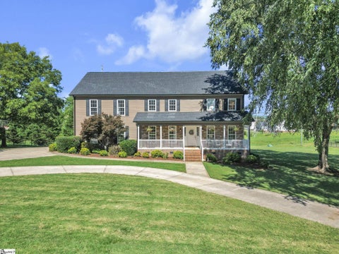 Photo of 108 Silver Ridge Court, Greer, SC 29651 (MLS # 1605011)