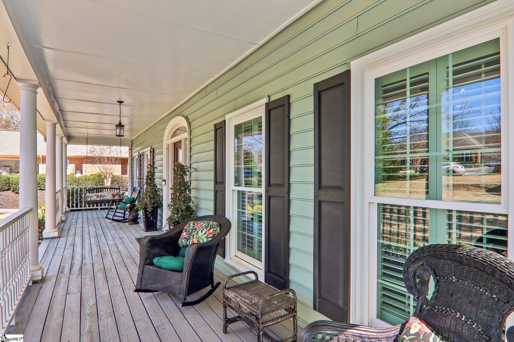 411 Inverness Way