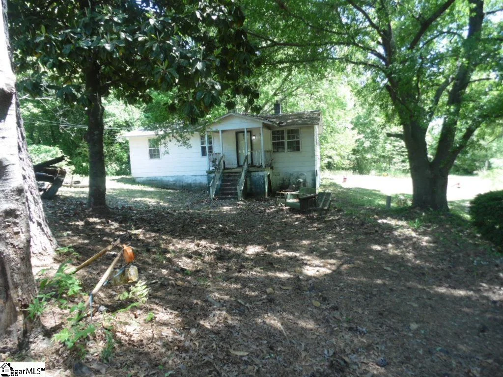 37 Brockman Hill Road