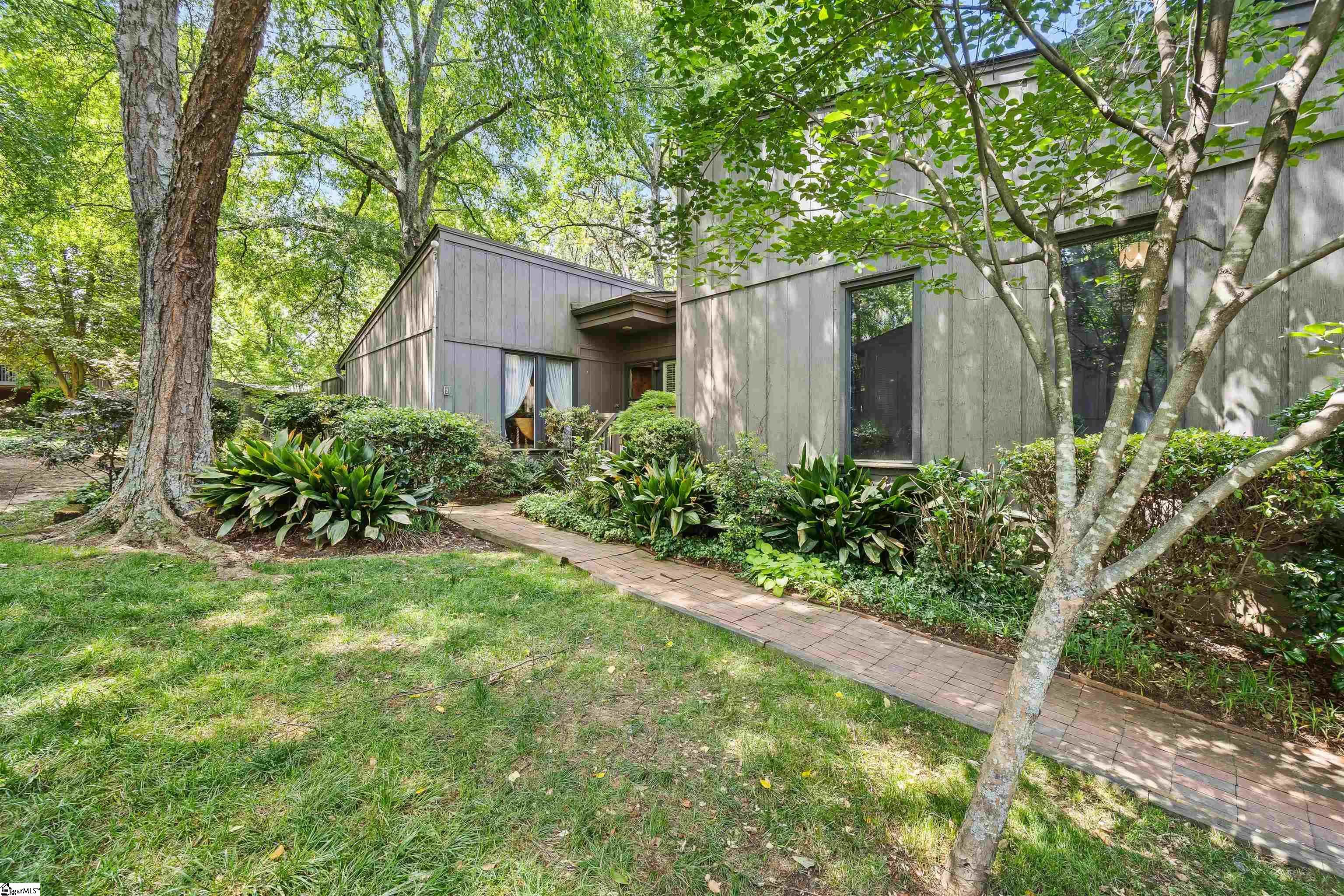 135 Ingleoak Lane