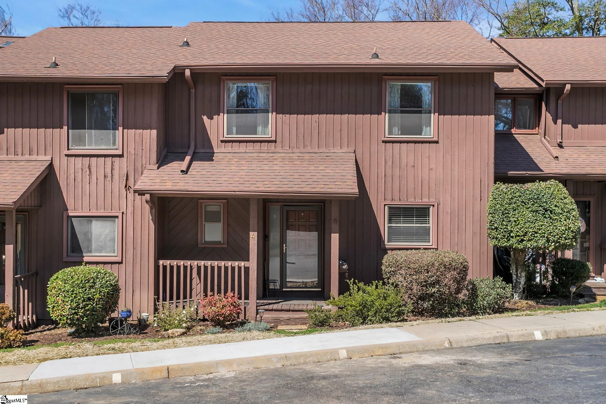 4 Creekside Way