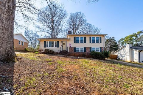Photo of 102 Kathryan Court, Greenville, SC 29605 (MLS # 1584060)