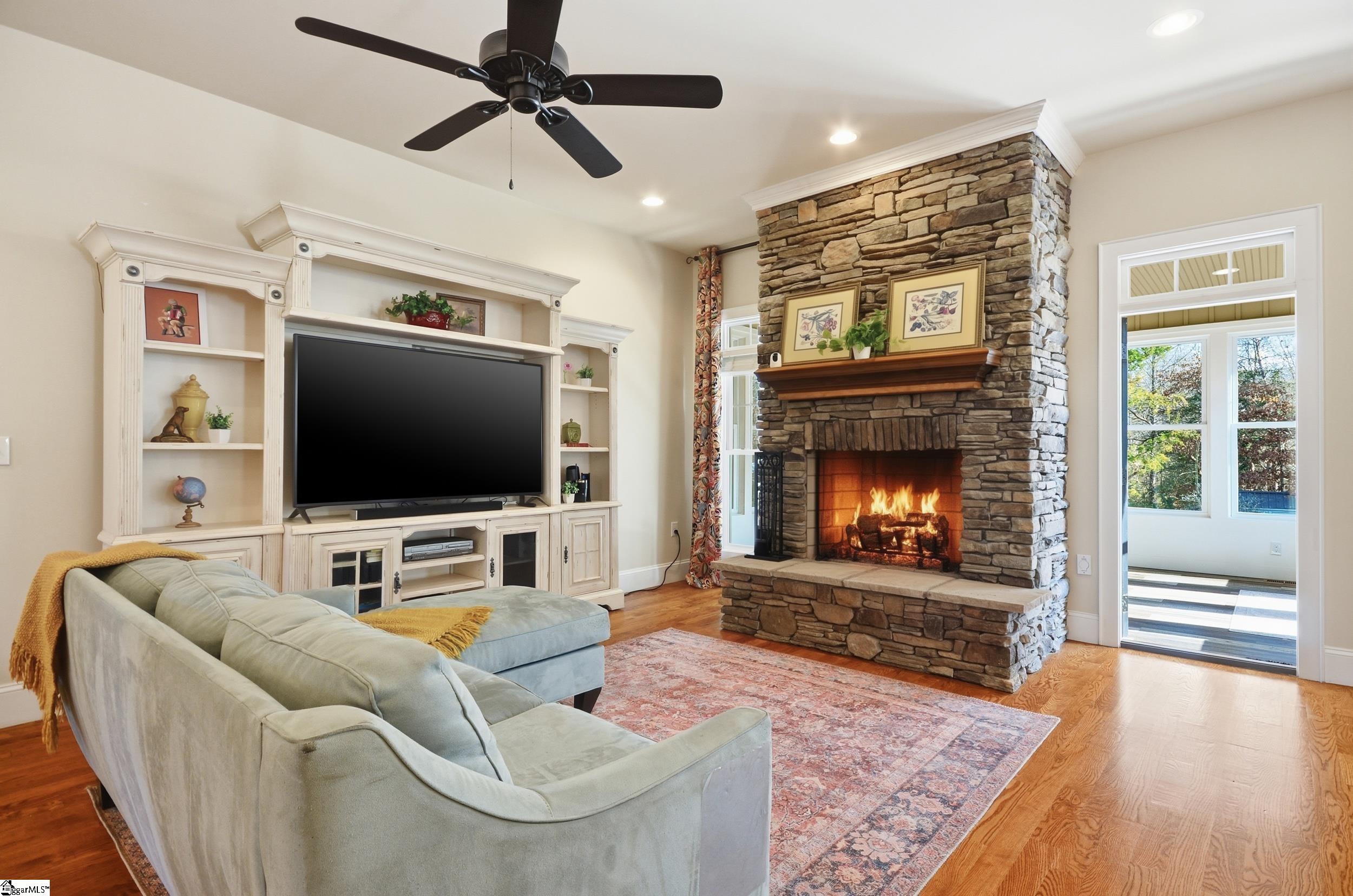 Greenville, South Carolina 29617, United States, 4 Bedrooms Bedrooms, ,4 BathroomsBathrooms,Residential,Active,254306