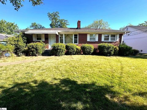 Photo of 13 Paris Mountain Avenue, Greenville, SC 29609 (MLS # 1589190)