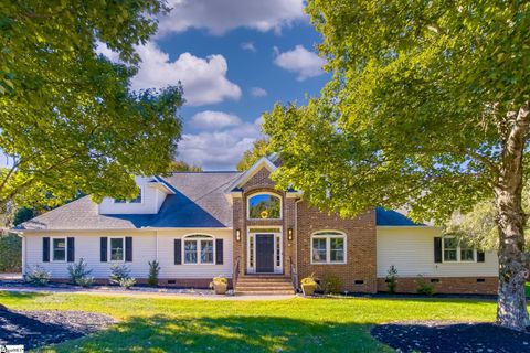 1021 Kensington Lake Drive Easley SC 29642