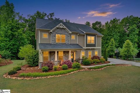 Photo of 306 Avendell Drive, Easley, SC 29642 (MLS # 1591154)