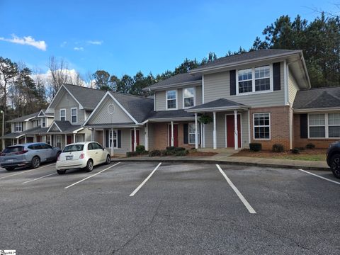 Photo of 645 Bear Drive, Greenville, SC 29605 (MLS # 1584062)