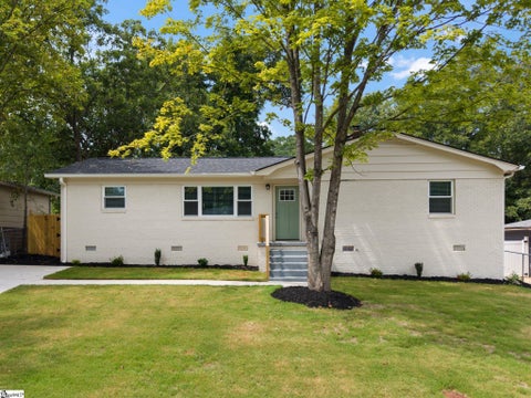 Photo of 17 Springside Avenue, Greenville, SC 29611 (MLS # 1602276)