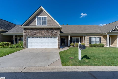 Photo of 207 Louisville Drive, Greenville, SC 29607 (MLS # 1604003)