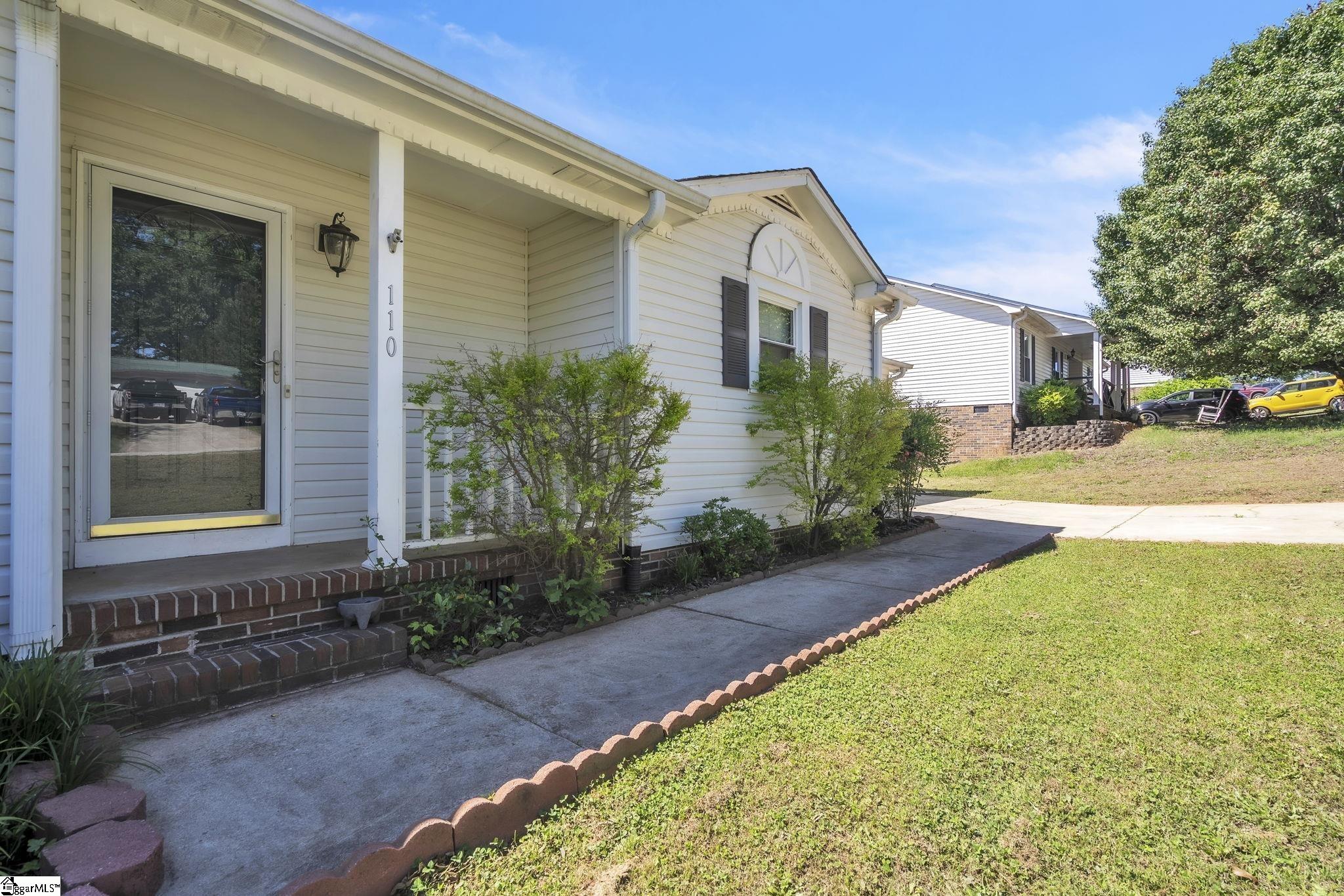 110 Apollo Avenue, Greer, SC Home for Sale 3 110 Apollo Avenue