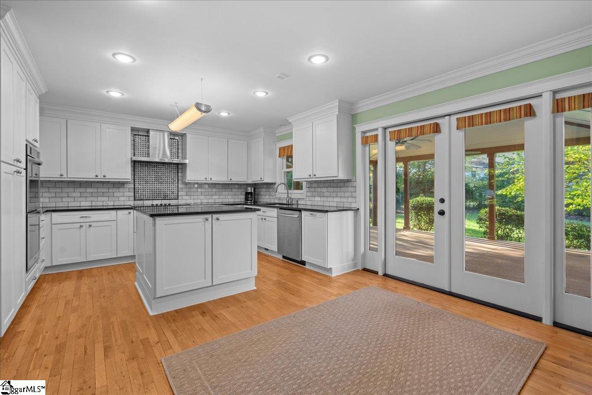 Greer, South Carolina 29650, United States, 5 Bedrooms Bedrooms, ,4 BathroomsBathrooms,Residential,Active,236847