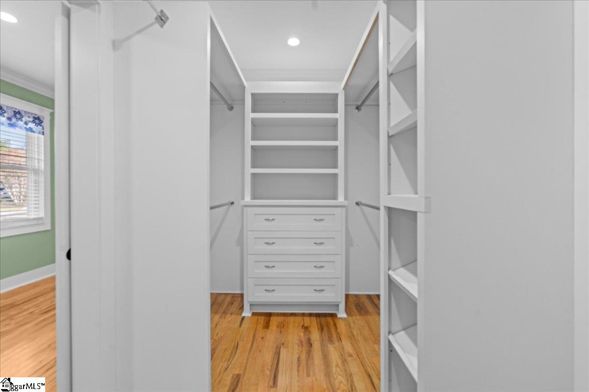 Greer, South Carolina 29650, United States, 5 Bedrooms Bedrooms, ,4 BathroomsBathrooms,Residential,Active,236847