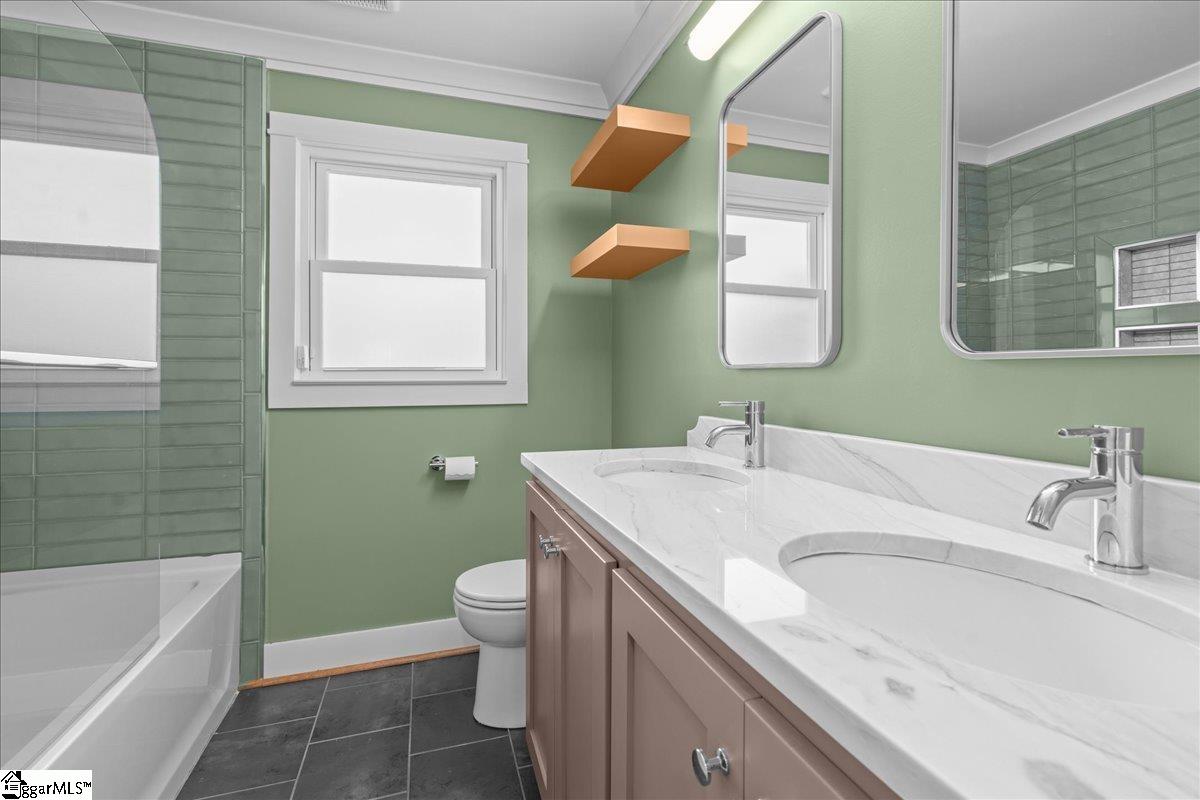 Greer, South Carolina 29650, United States, 5 Bedrooms Bedrooms, ,4 BathroomsBathrooms,Residential,Active,236847