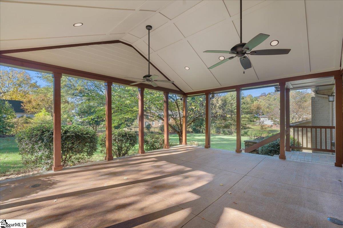 Greer, South Carolina 29650, United States, 5 Bedrooms Bedrooms, ,4 BathroomsBathrooms,Residential,Active,236847