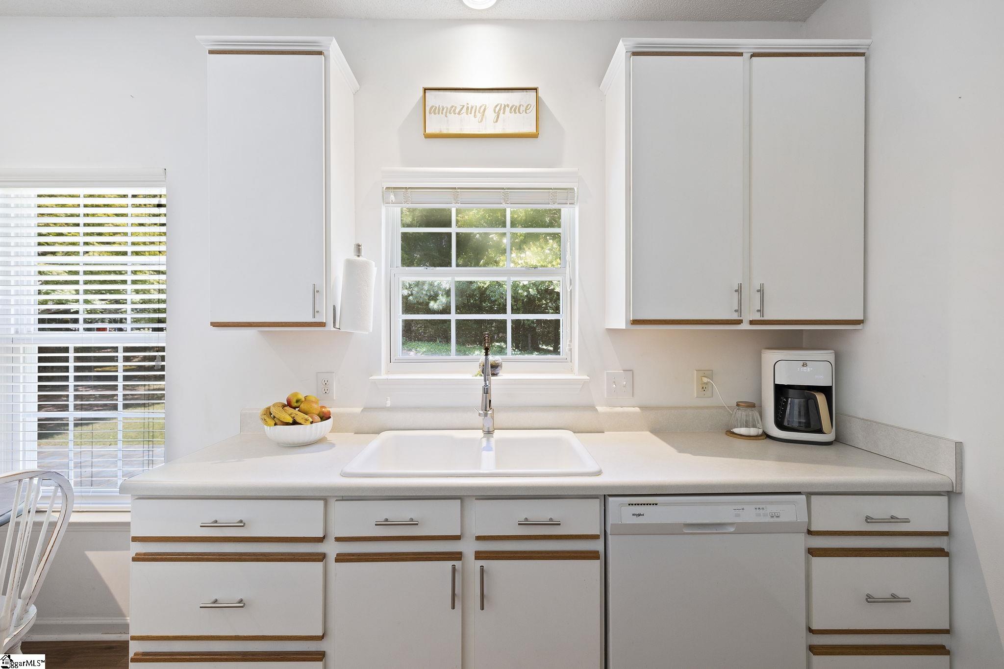 Moore, South Carolina 29369, United States, 3 Bedrooms Bedrooms, ,2 BathroomsBathrooms,Residential,Active,170736