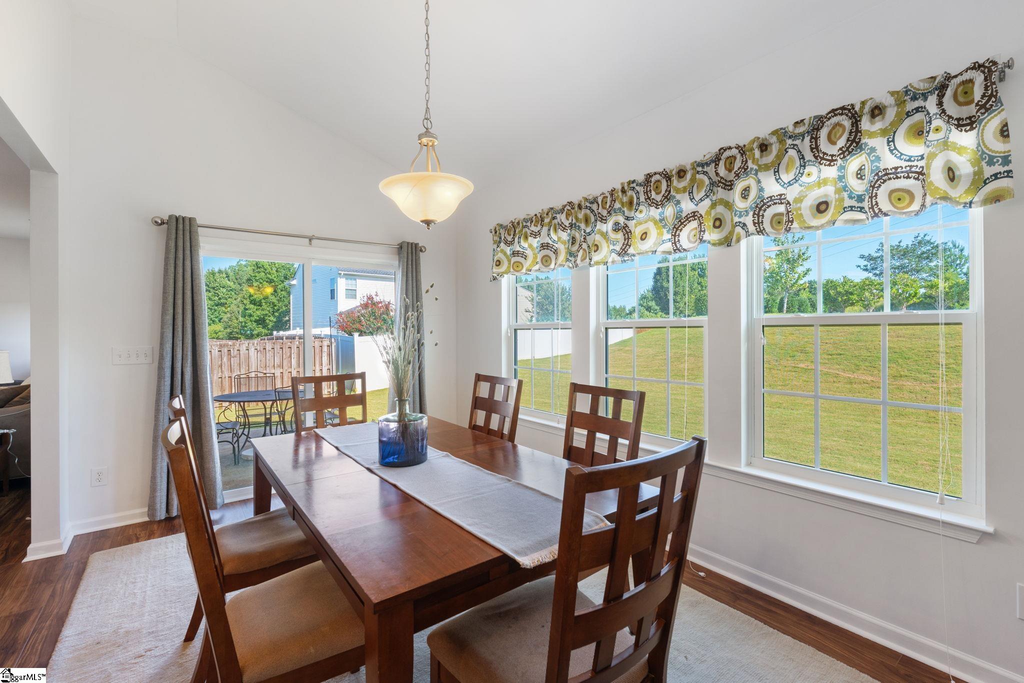 Greenville, South Carolina 29607, United States, 4 Bedrooms Bedrooms, ,3 BathroomsBathrooms,Residential,Active,175293