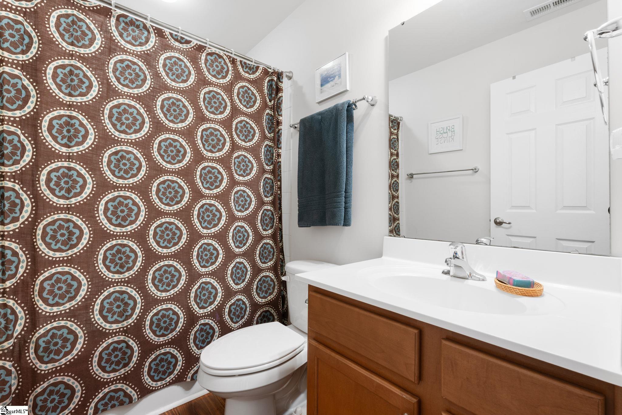 Greenville, South Carolina 29607, United States, 4 Bedrooms Bedrooms, ,3 BathroomsBathrooms,Residential,Active,175293