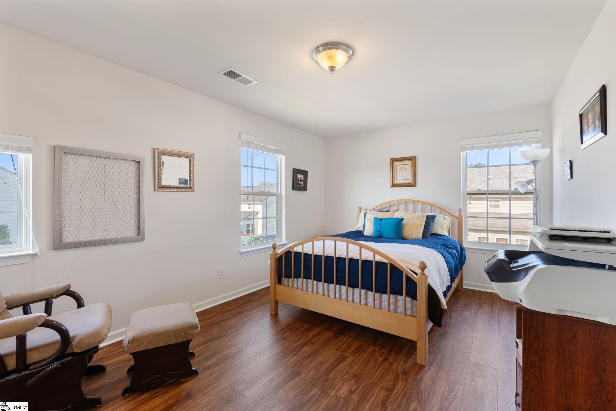 Greenville, South Carolina 29607, United States, 4 Bedrooms Bedrooms, ,3 BathroomsBathrooms,Residential,Active,175293