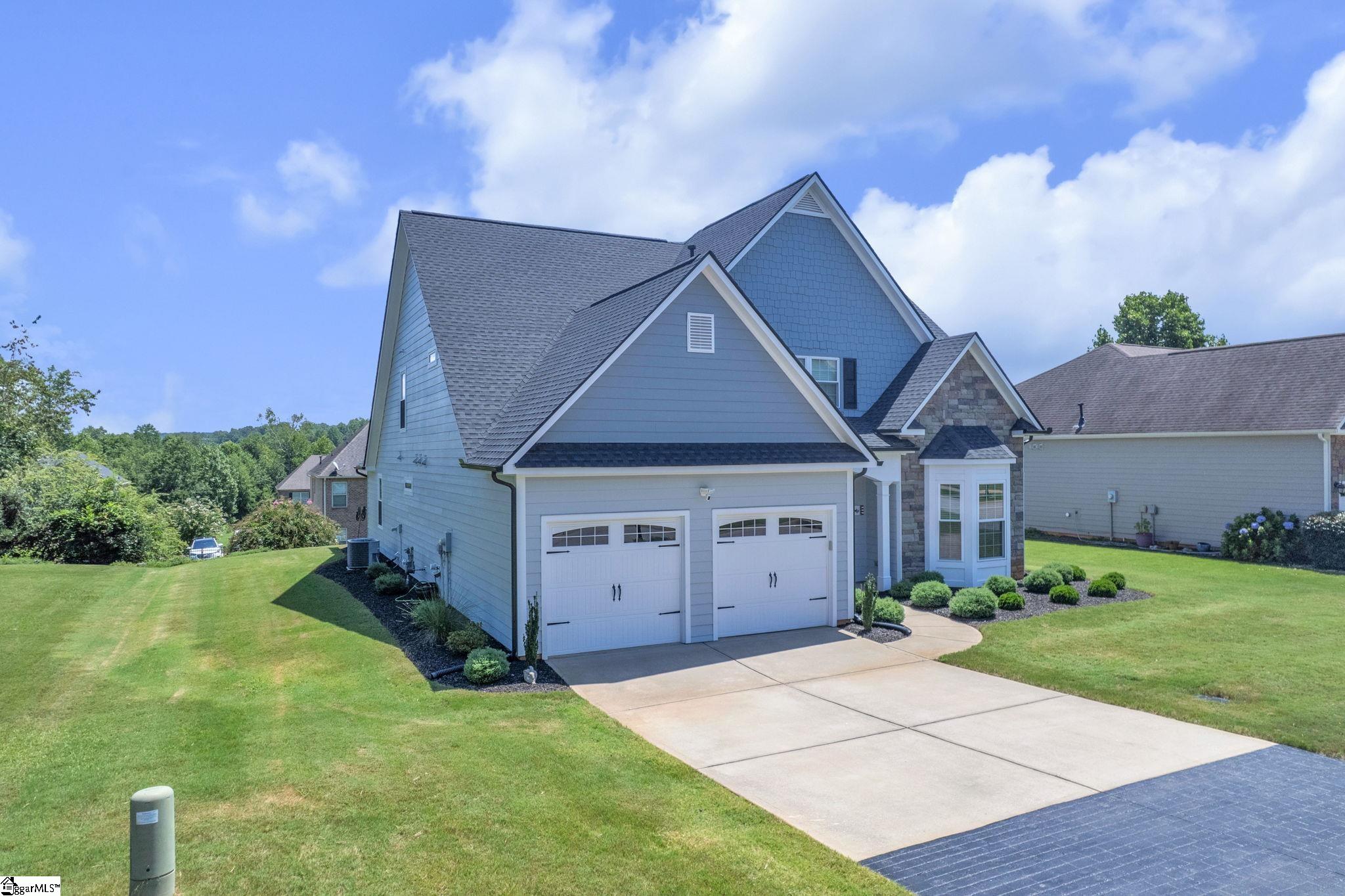 116 Stone Cottage Drive