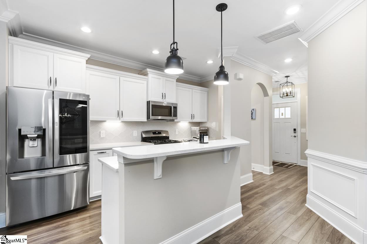 220 Nautique Court