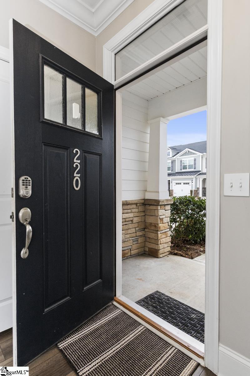 220 Nautique Court