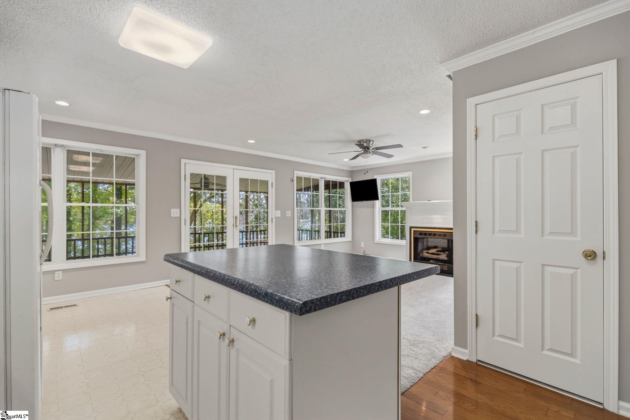 104 Lakehill Drive