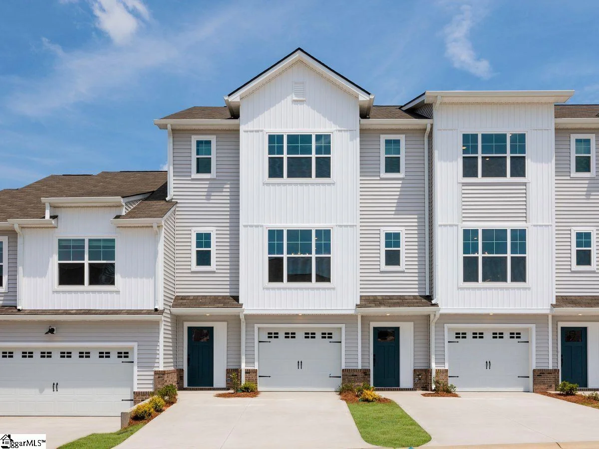 228 Taylor Woods Court