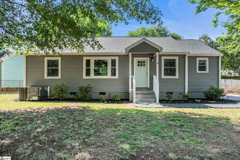 Photo of 9 Callahan Avenue, Greenville, SC 29617 (MLS # 1589520)