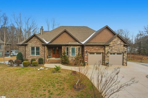 Photo of 1091 Park Road, Inman, SC 29349 (MLS # 1588009)