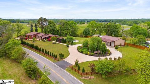 Photo of 1190 Mcswain Road, Chesnee, SC 29323 (MLS # 1592505)