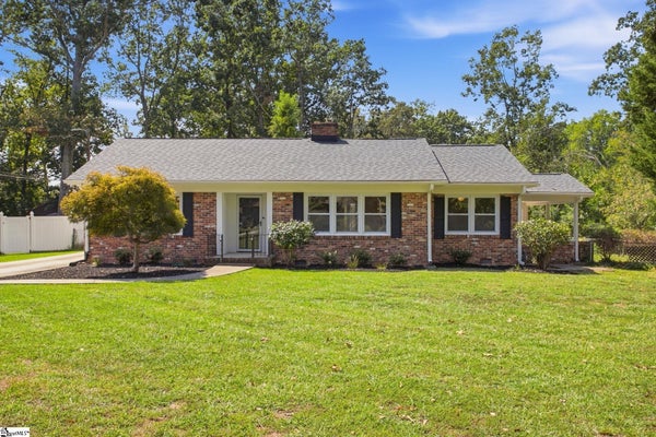 318 ELIZABETH DR, GREENVILLE, SC 29615 - Image cd82c4341f6bdc203e7720fa77b7ca35/1908975852