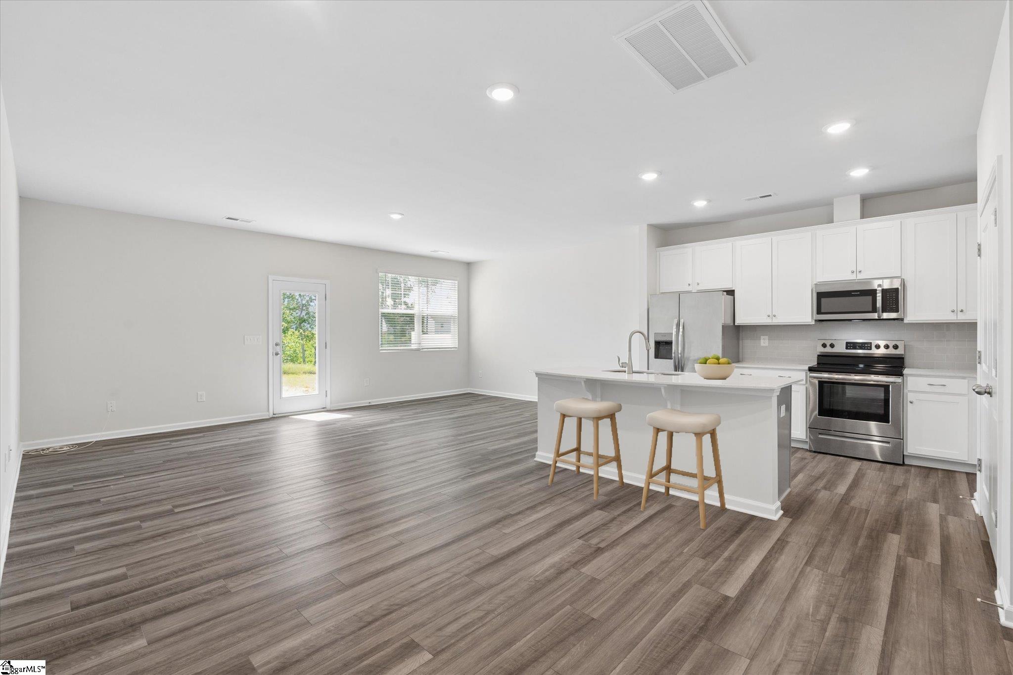 Real Estate Search 3 303 E Compass Way