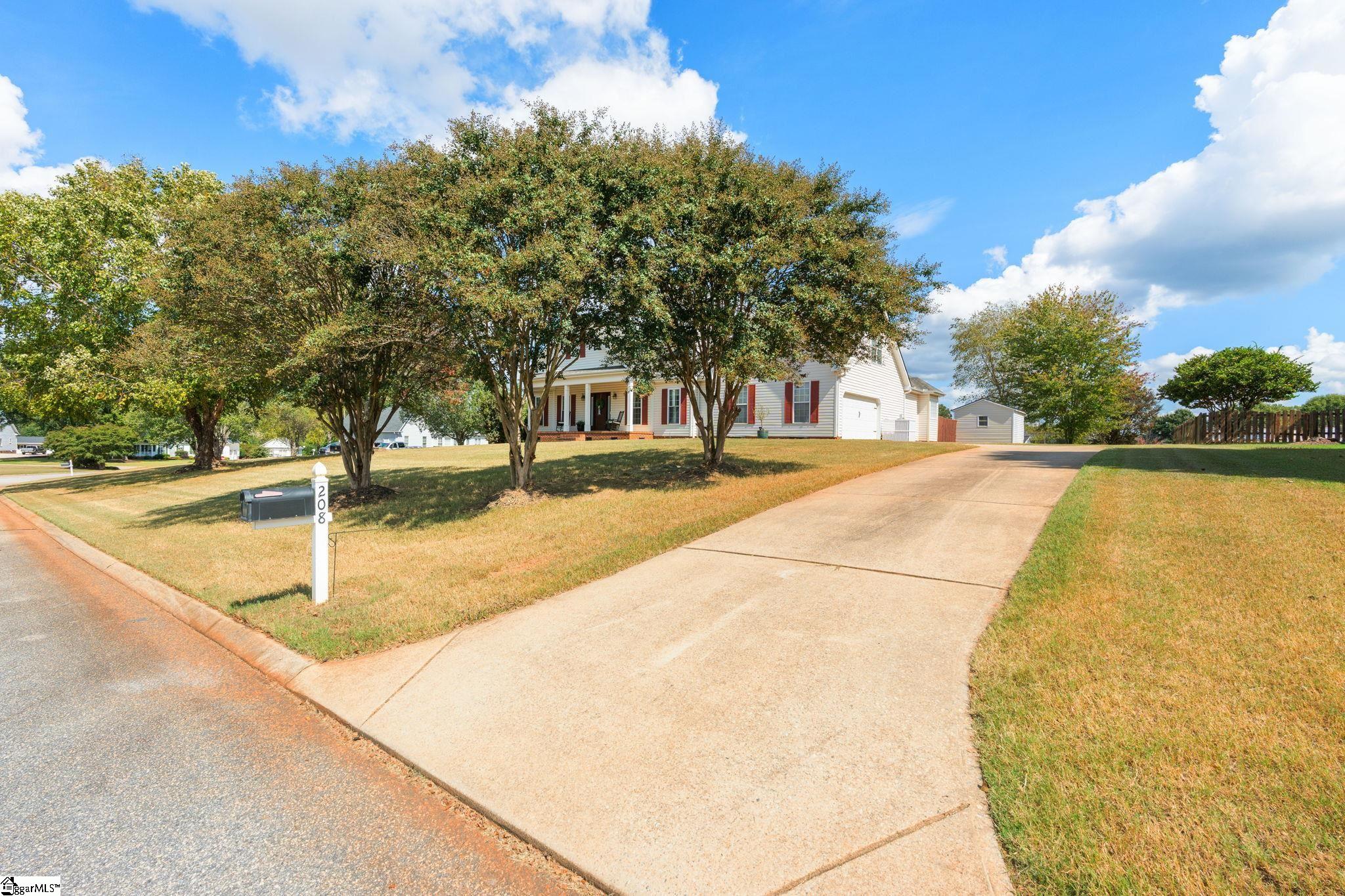 208 Legacy Farm Drive