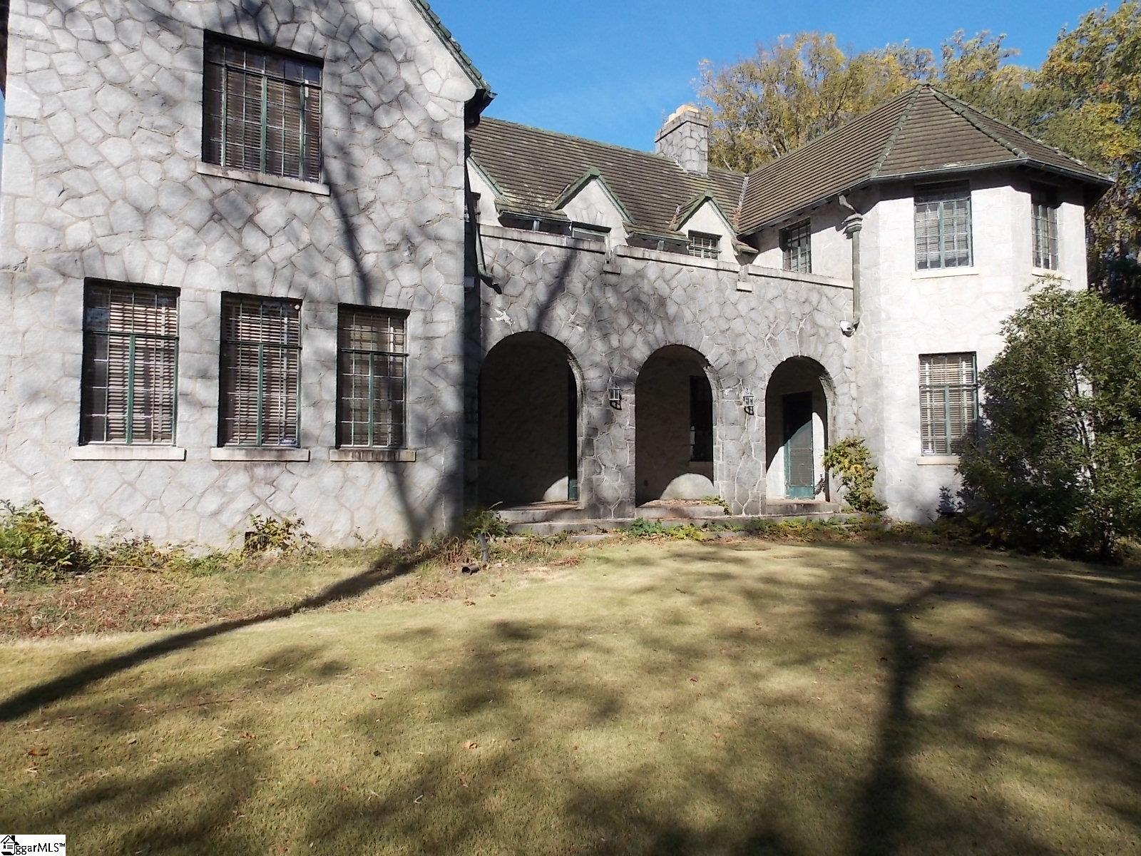 905B E Greenville Street