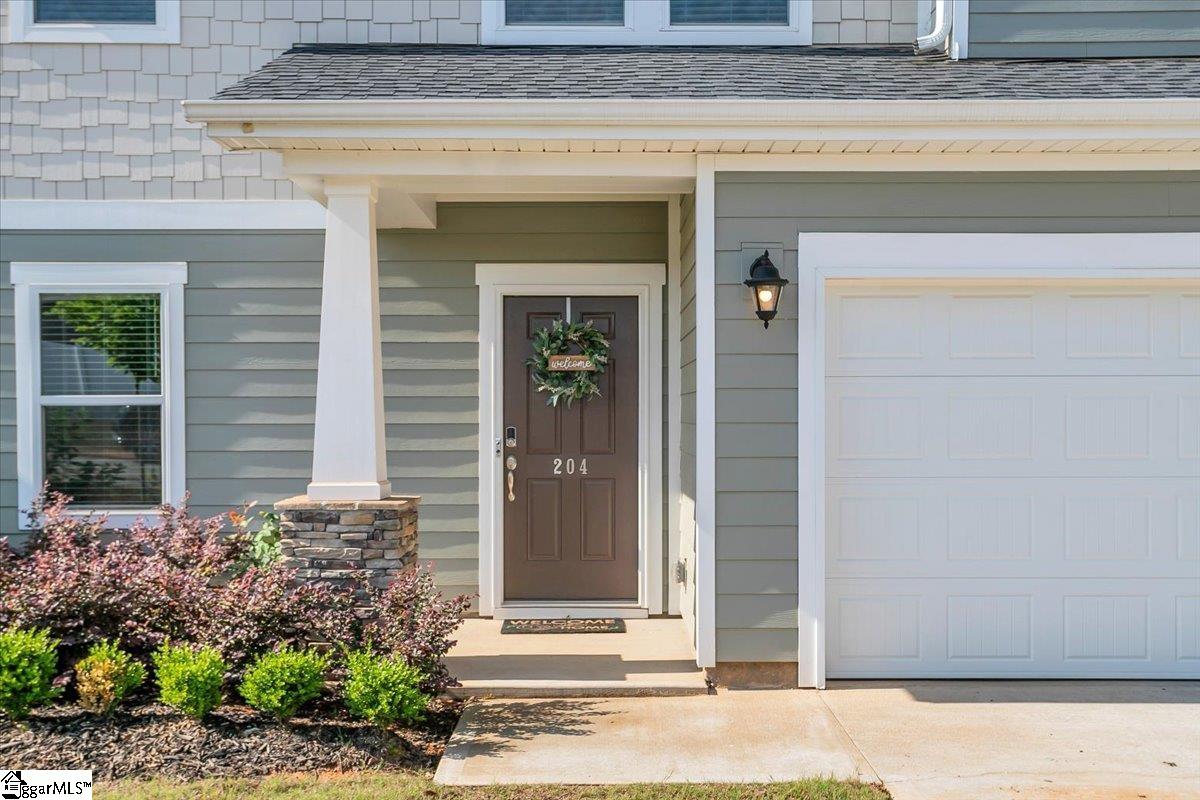 204 Hazelcroft Drive