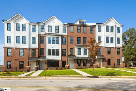 Photo of 65A Hyde Street, Greenville, SC 29601 (MLS # 1587938)