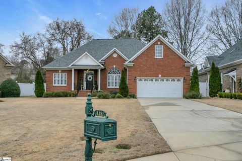 Photo of 118 Banbury Circle, Simpsonville, SC 29681 (MLS # 1583766)