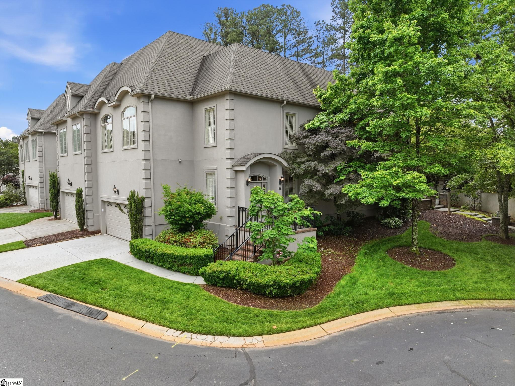 231 Castellan Drive
