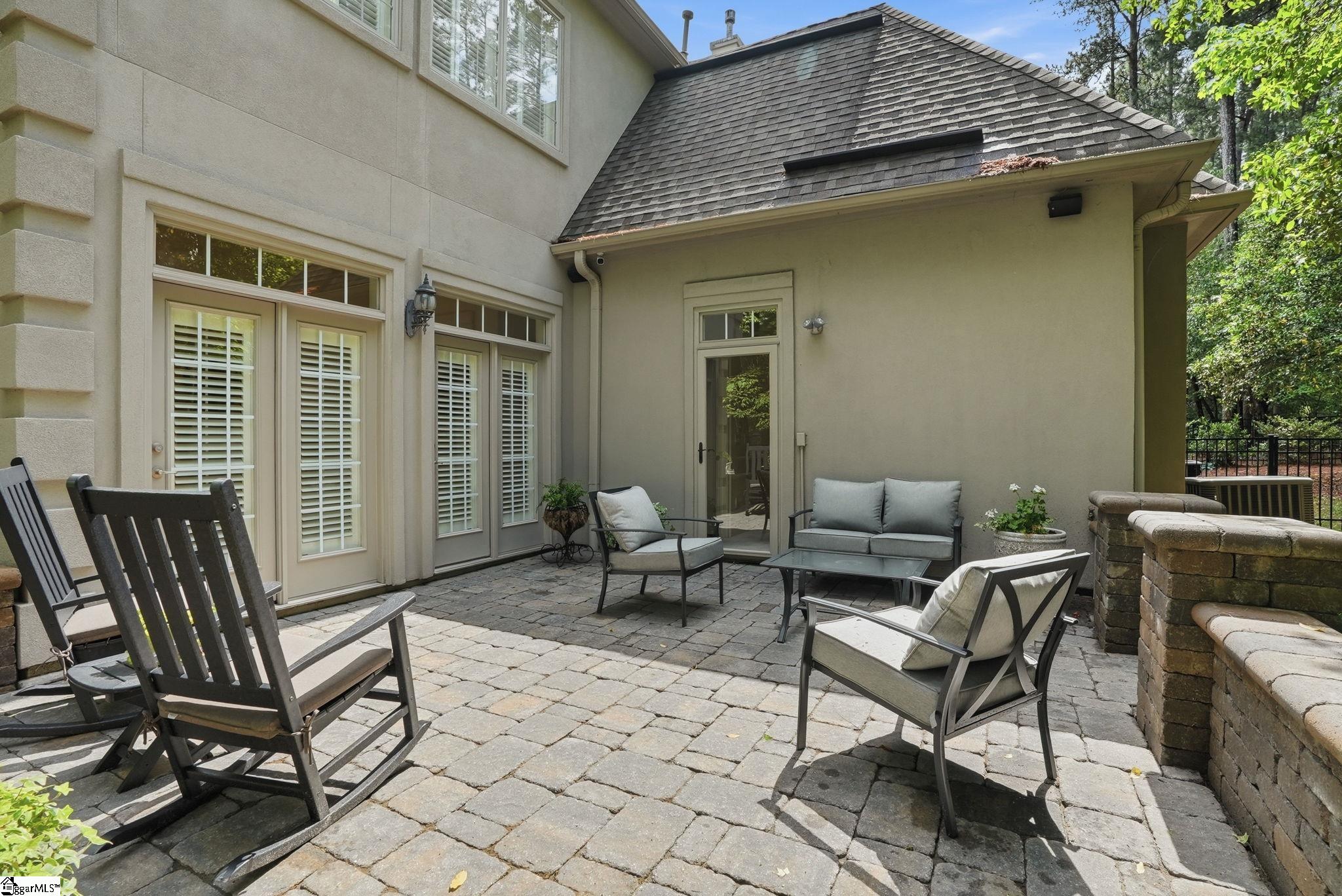 231 Castellan Drive
