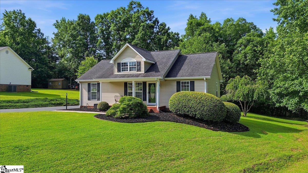 535 Wind Crest Drive