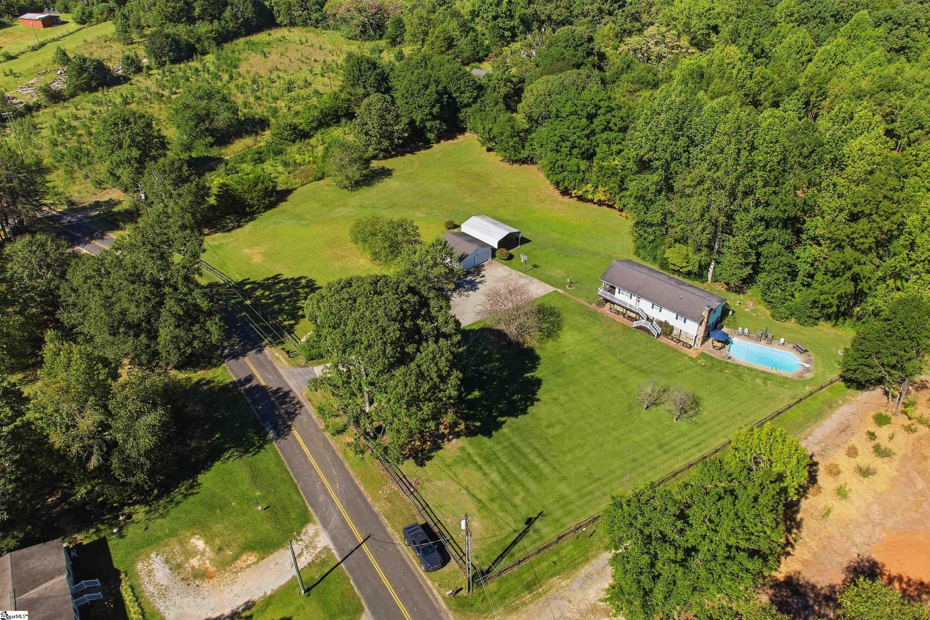 215 Thompson Road