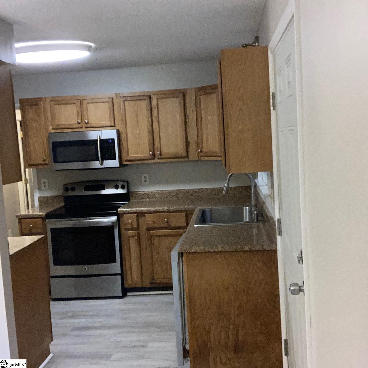Real Estate Search 2 601 Humphrey Street