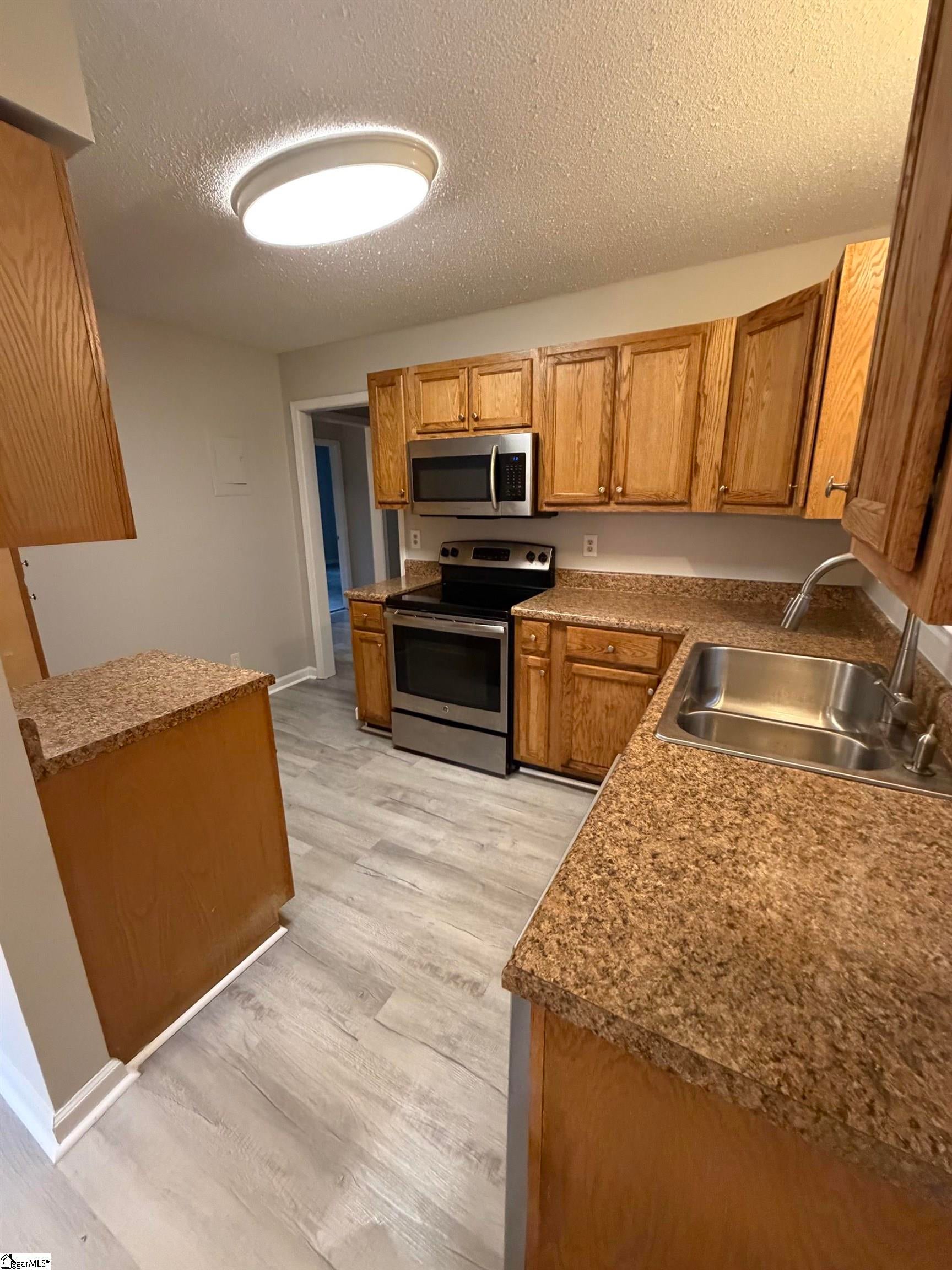 Real Estate Search 1 601 Humphrey Street