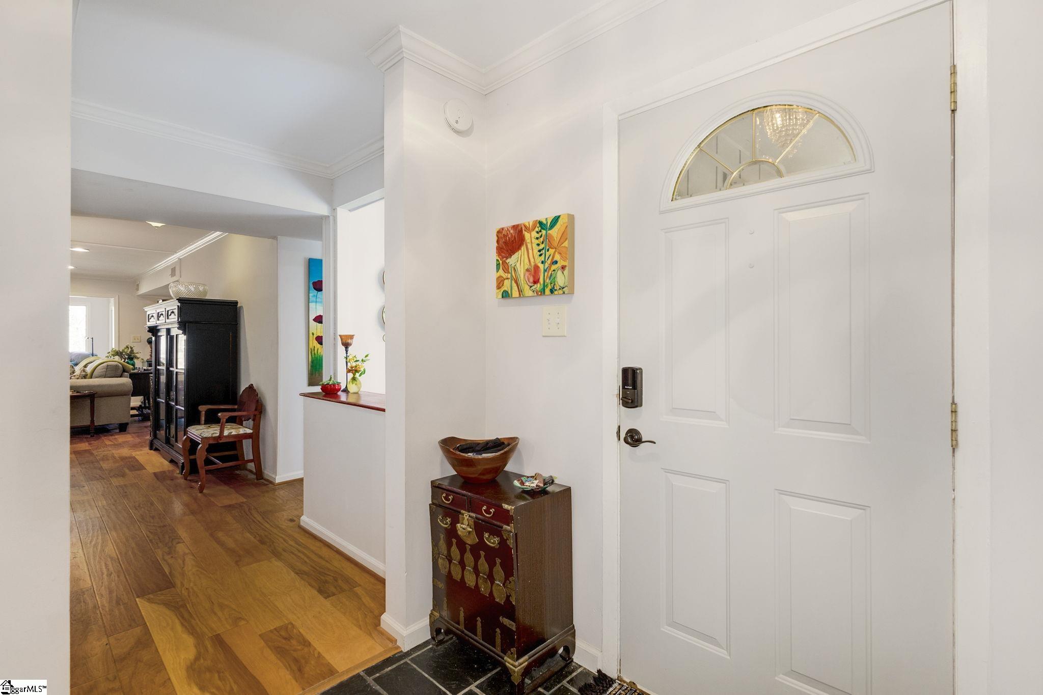 Greenville, South Carolina 29615, United States, 4 Bedrooms Bedrooms, ,4 BathroomsBathrooms,Residential,Contingent,99616