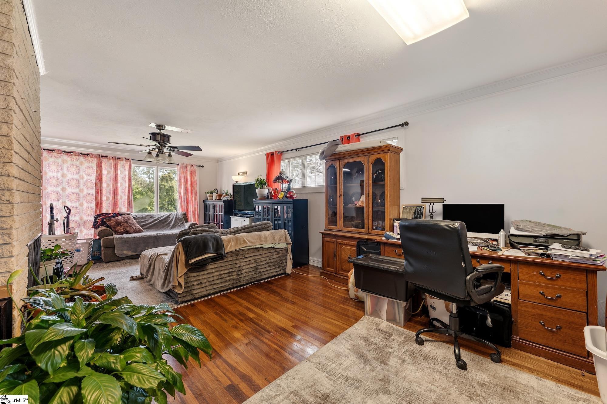 Real Estate Search 2 6 Pine Hill Drive